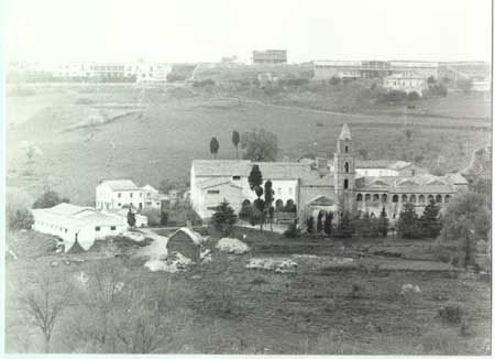 O convento em imagem histórica
